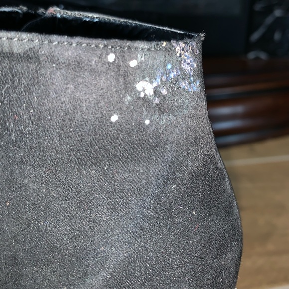 Black ankle boots-suede material - Picture 8 of 9